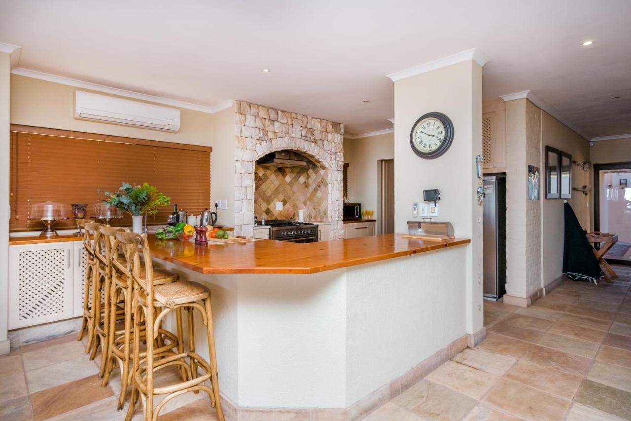 Апартаменти Whale Waters Self Catering Gansbaai Де Келдерс Екстер'єр фото