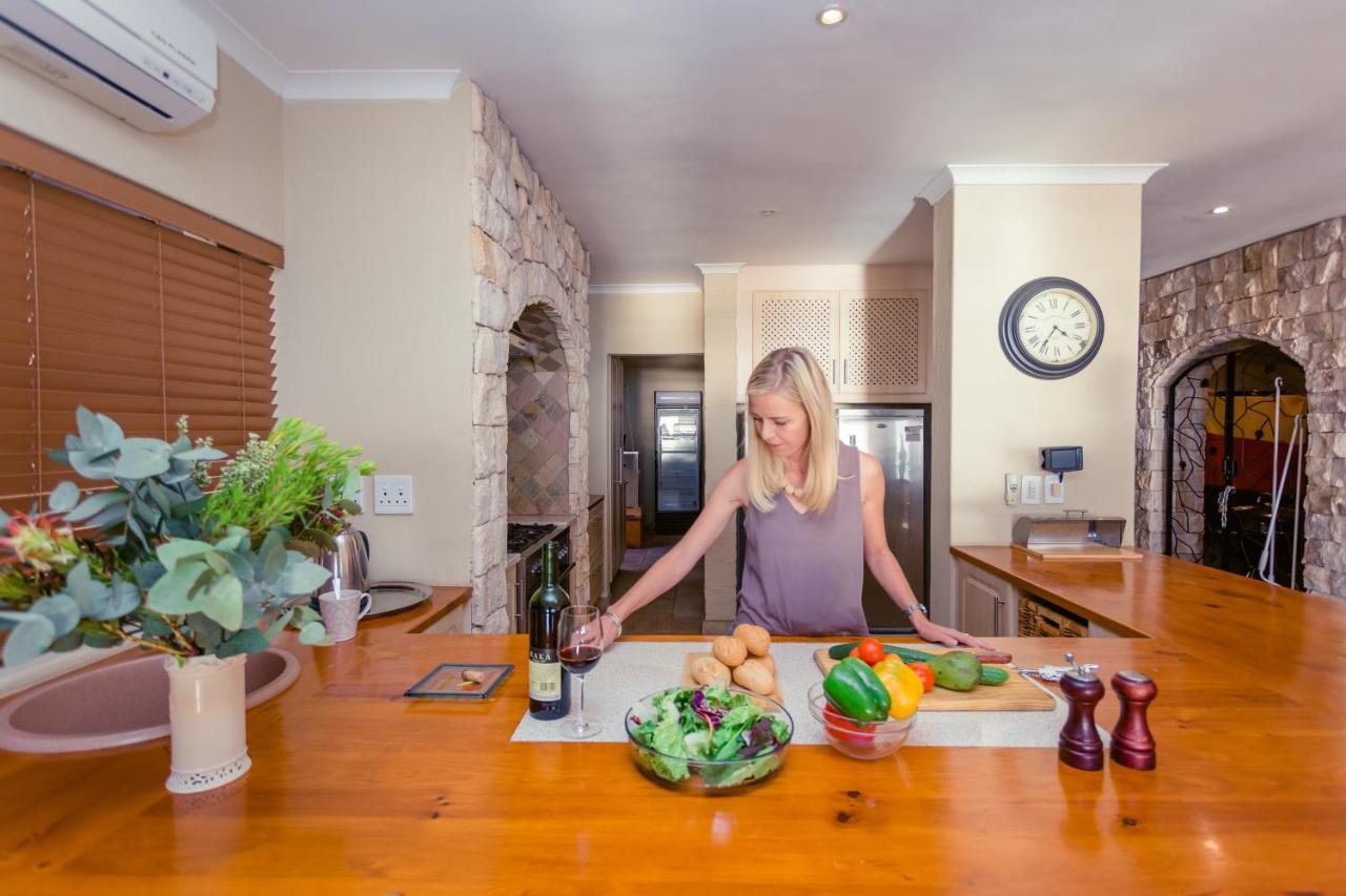 Апартаменти Whale Waters Self Catering Gansbaai Де Келдерс Екстер'єр фото